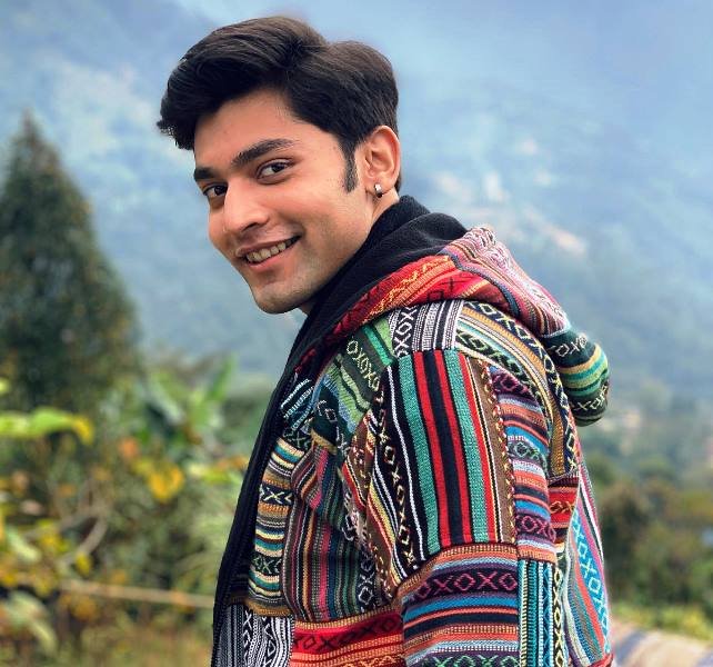 Siddharth Shaw Wiki, Age, Family, Biography & More