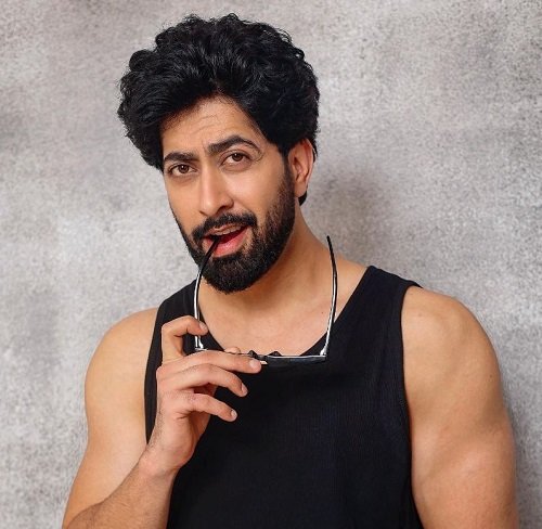 Ankur Bhatia Wiki, Height, Age, Girlfriend, Family, Biography & More